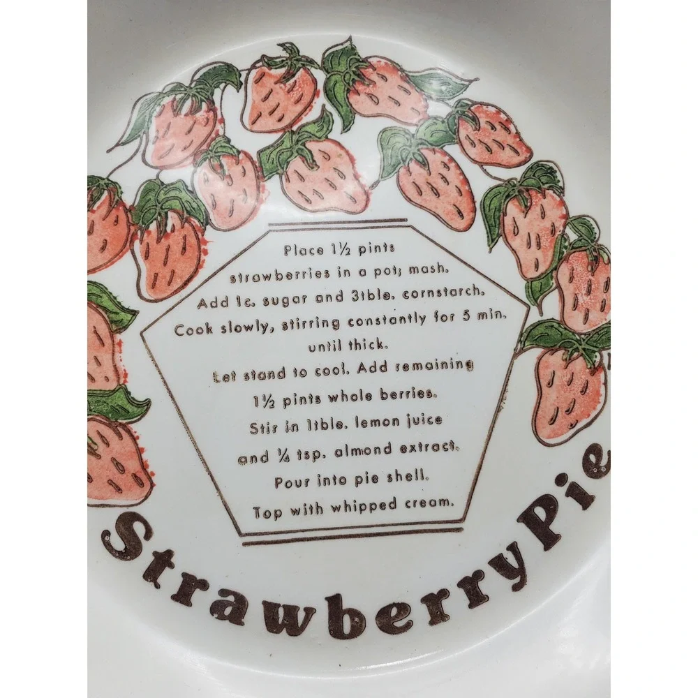 Vintage 1970s Strawberry Pie Recipe Ceramic Baking Dish 10.5